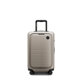 Carry-On Pro