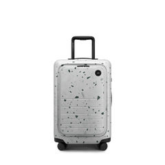 Carry-On Pro Plus